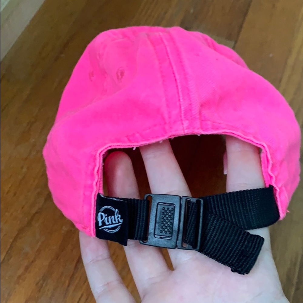 pink hat - Picture 2 of 3